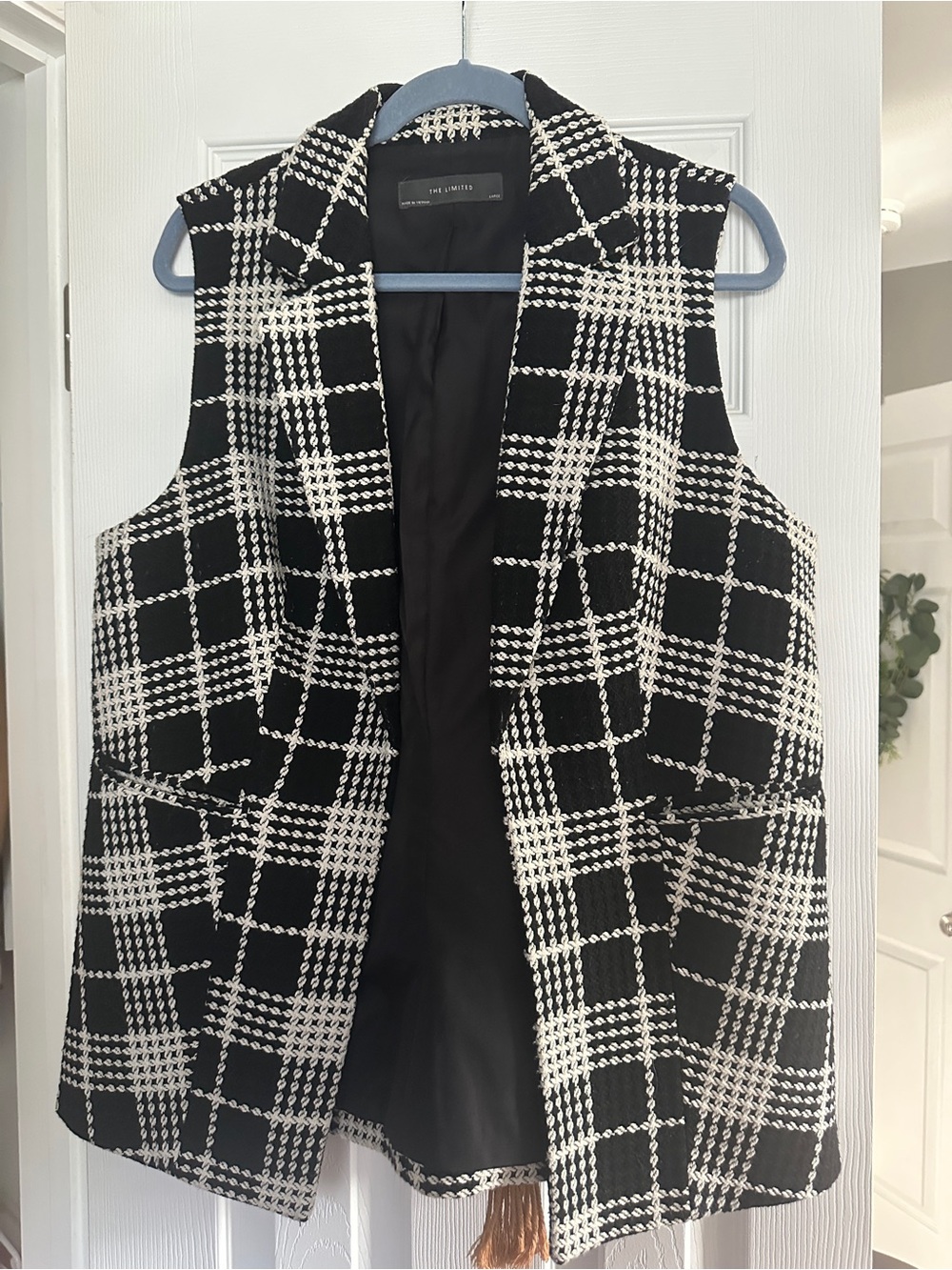 The Limited Black & White Plaid Sleeveless Vest